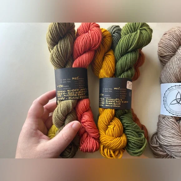 YARN DESTASH / Autumn Colors Bundle - Picture 2 of 5